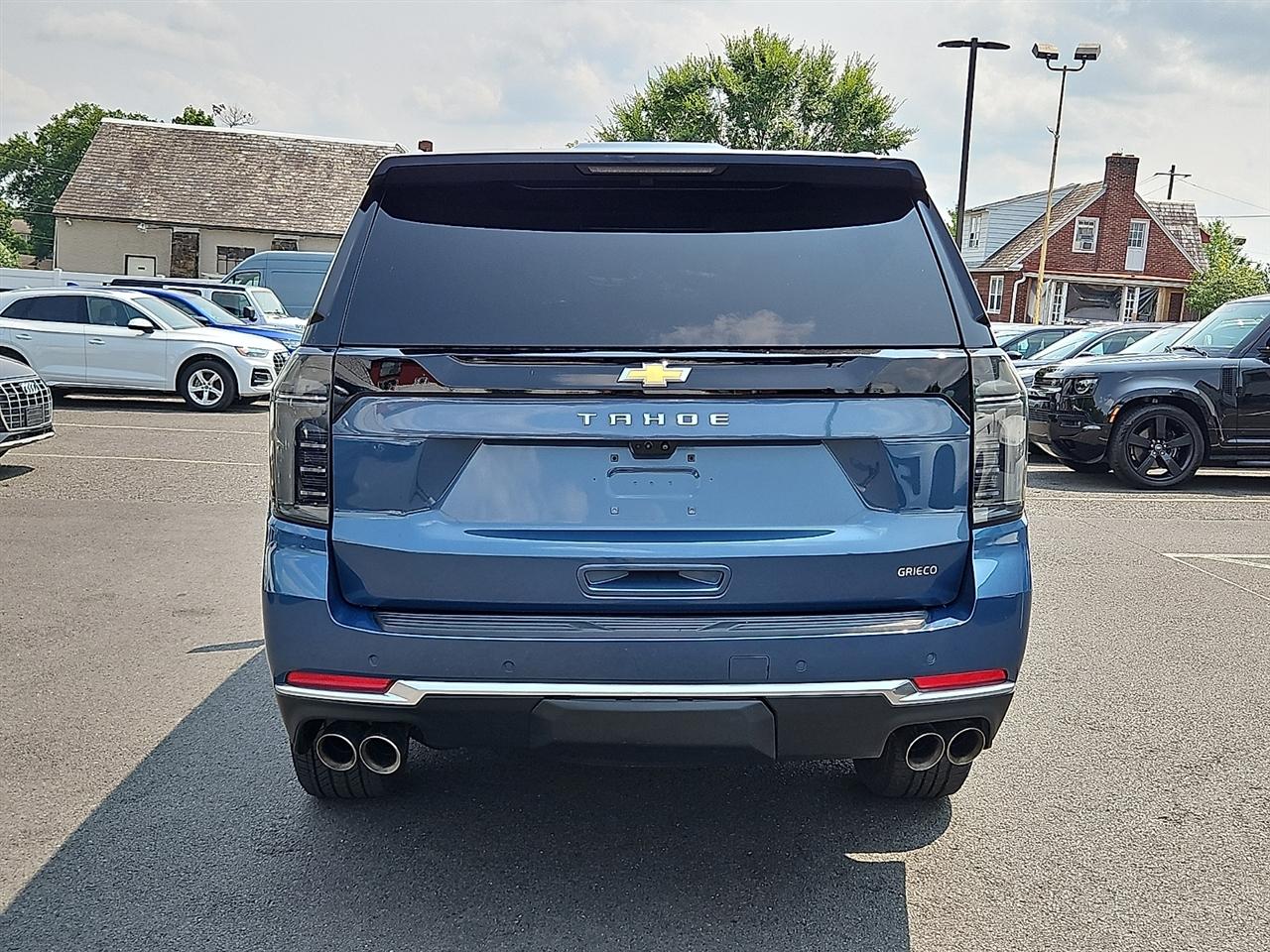 Chevrolet Tahoe 2WD 4dr High Country 2025