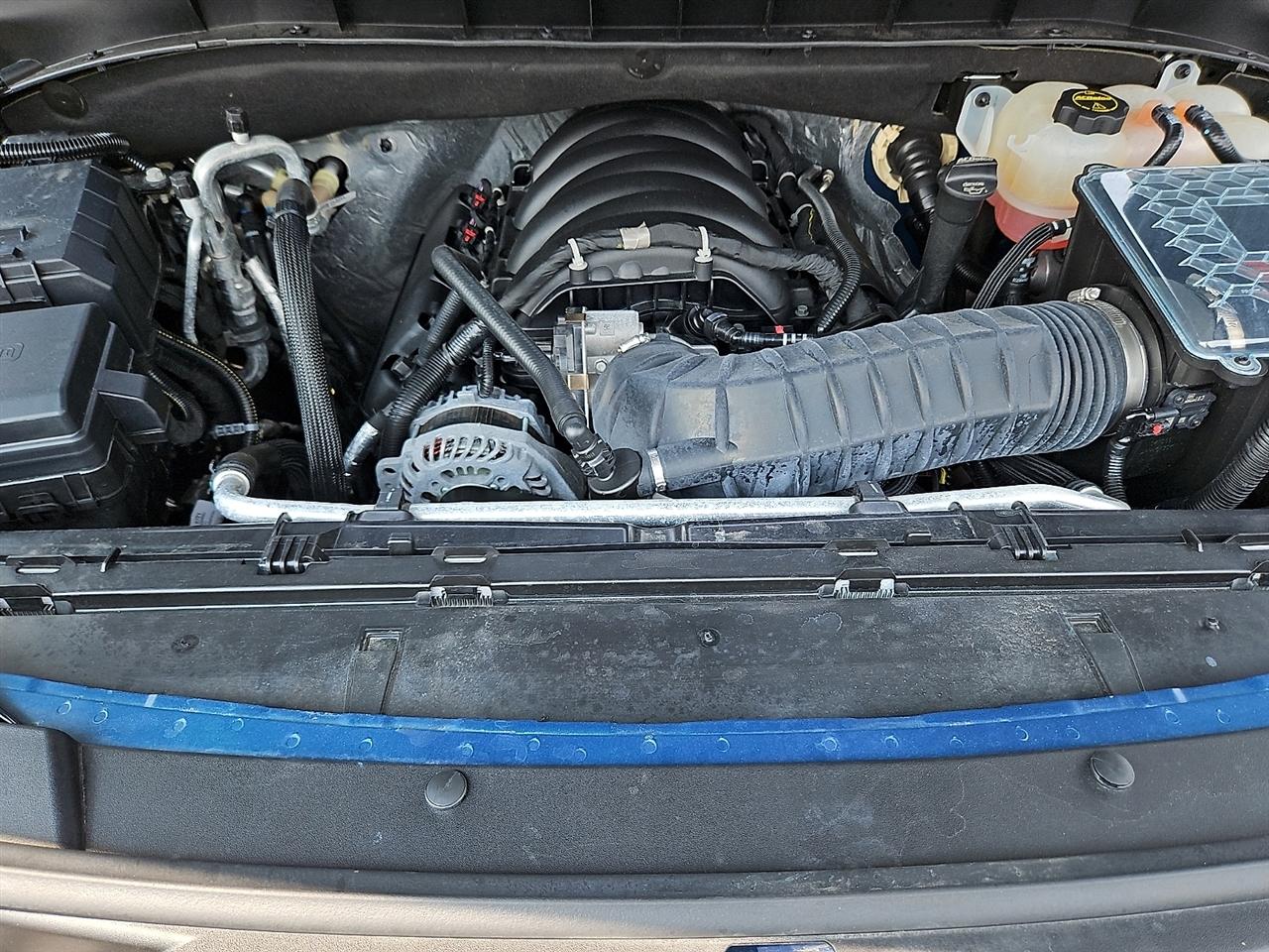 Chevrolet Tahoe 2WD 4dr High Country 2025