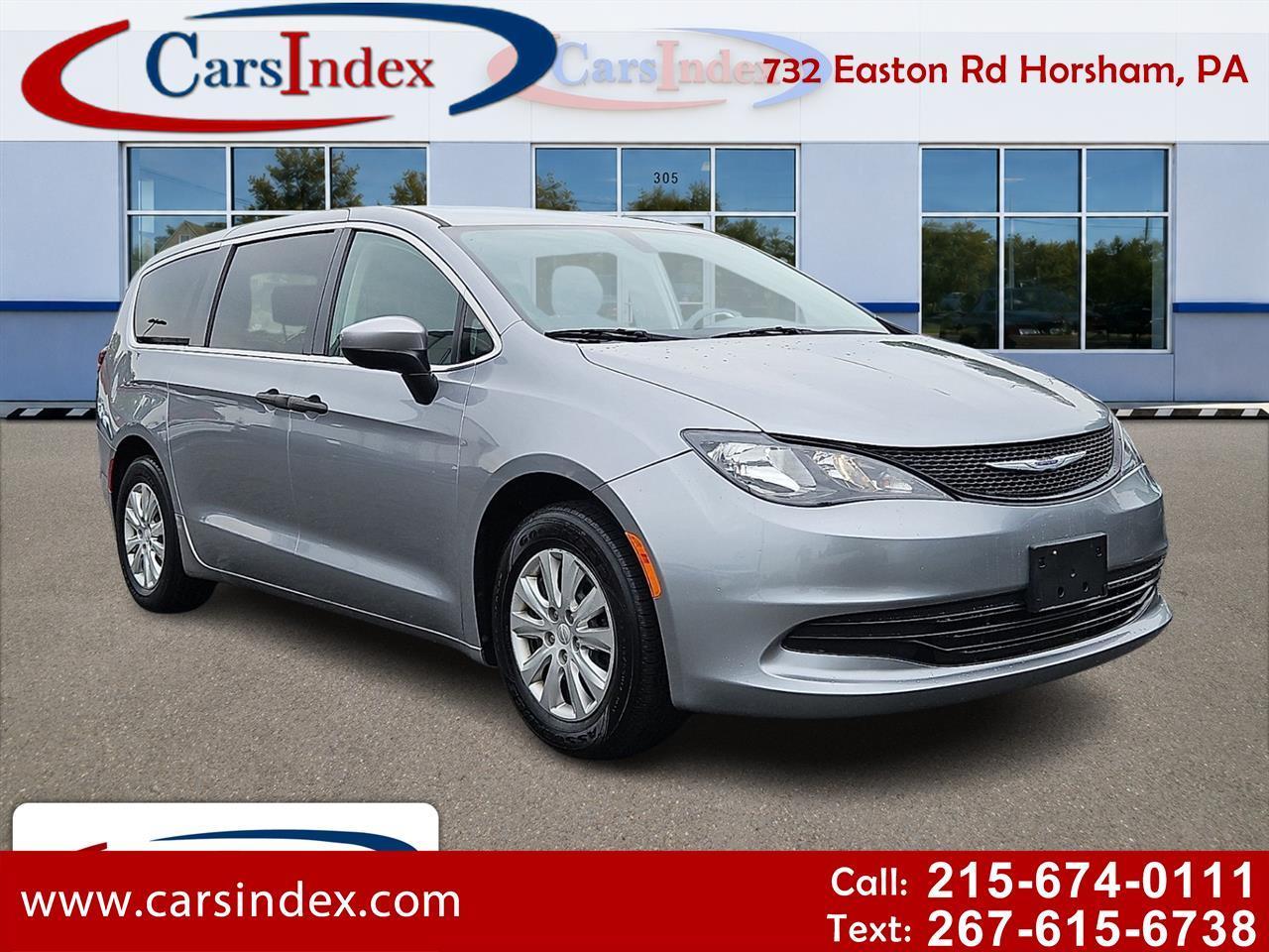 2020 Chrysler Voyager L FWD