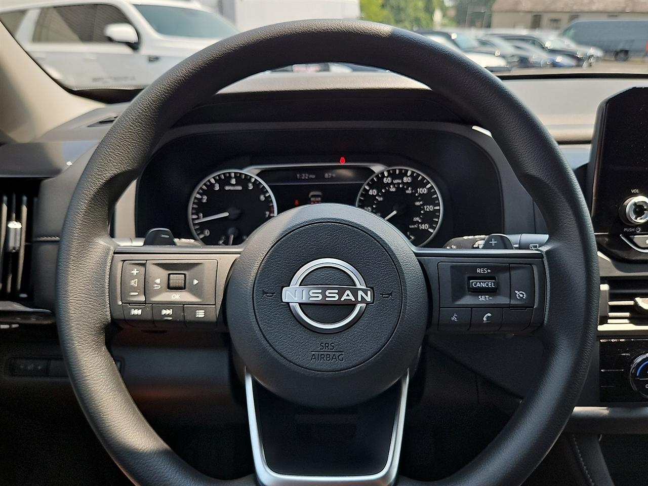 Nissan Pathfinder S 4WD 2025