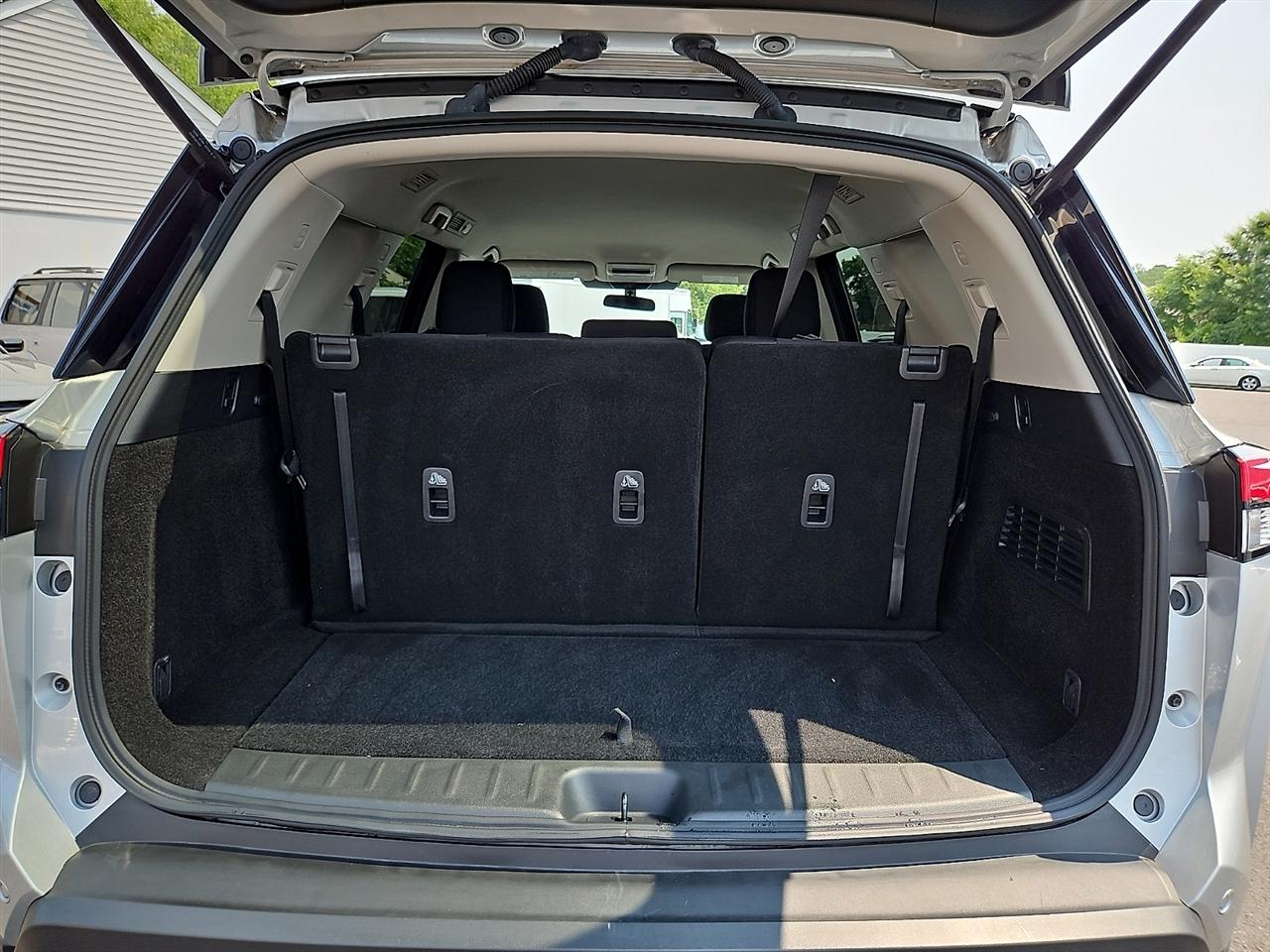 Nissan Pathfinder S 4WD 2025