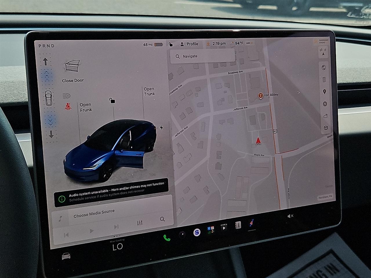 Tesla Model 3  2025