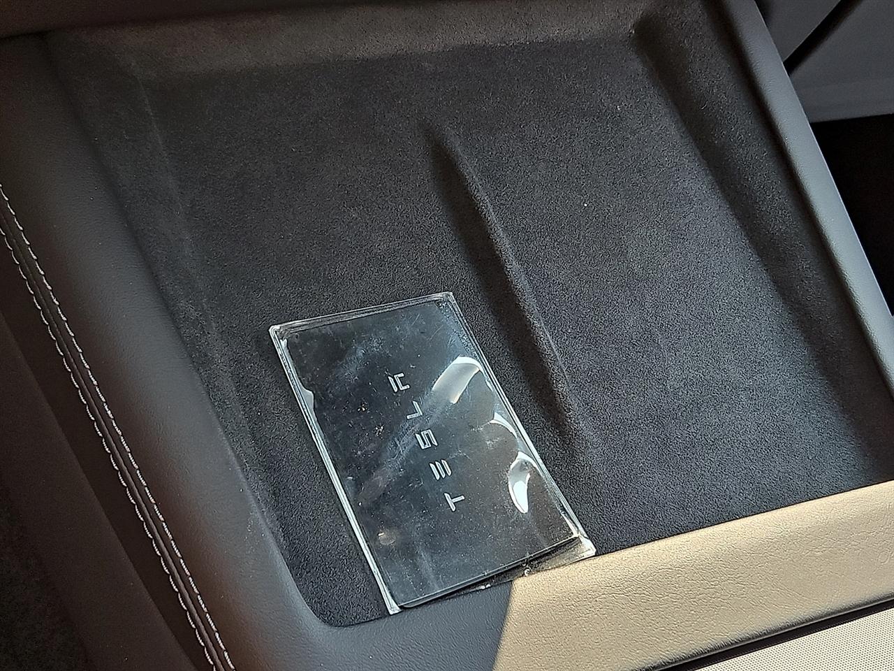 Tesla Model 3  2025
