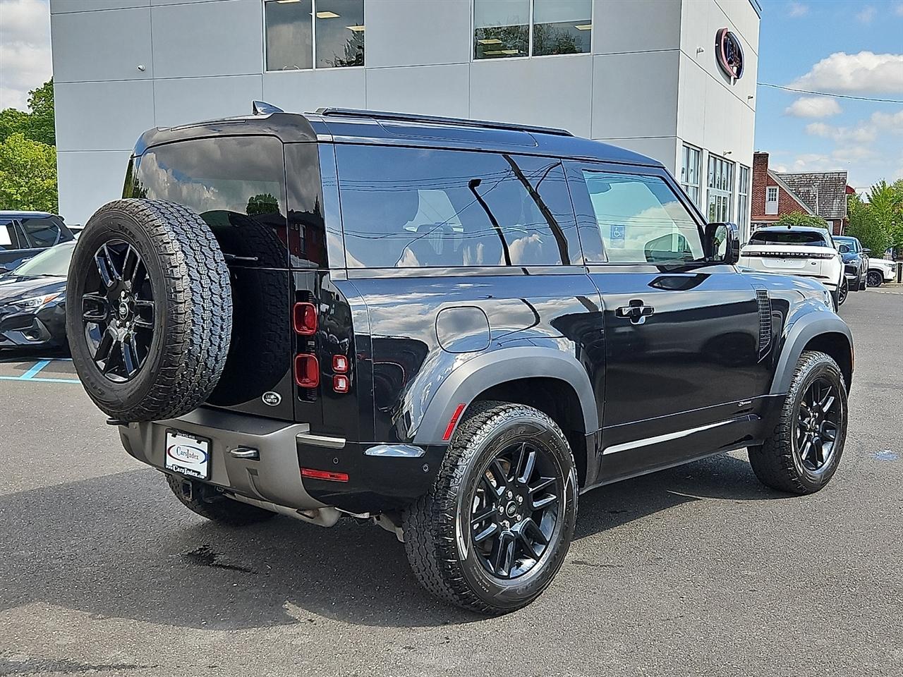 Land Rover Defender 90 X-Dynamic S AWD 2021