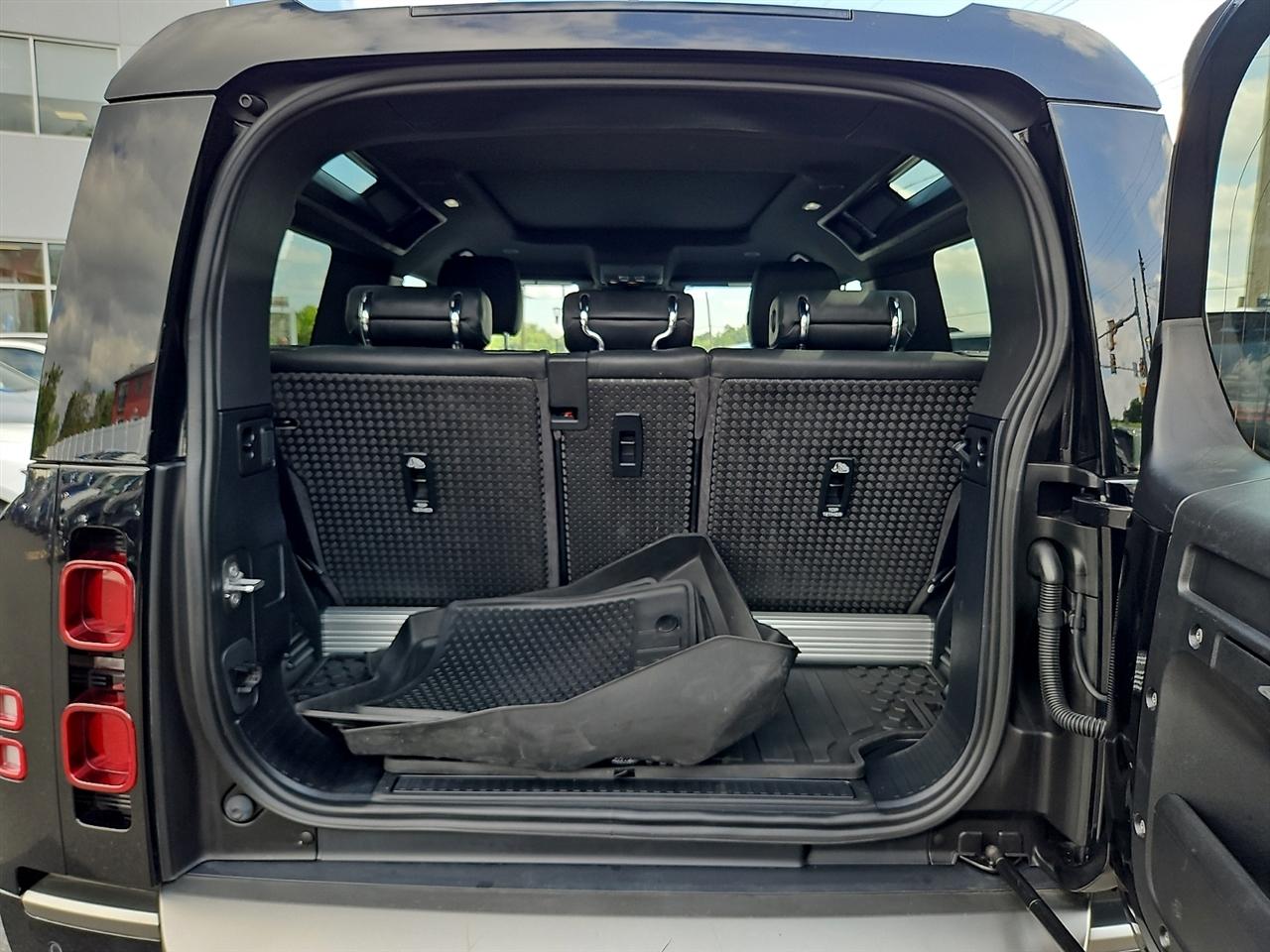 Land Rover Defender 90 X-Dynamic S AWD 2021