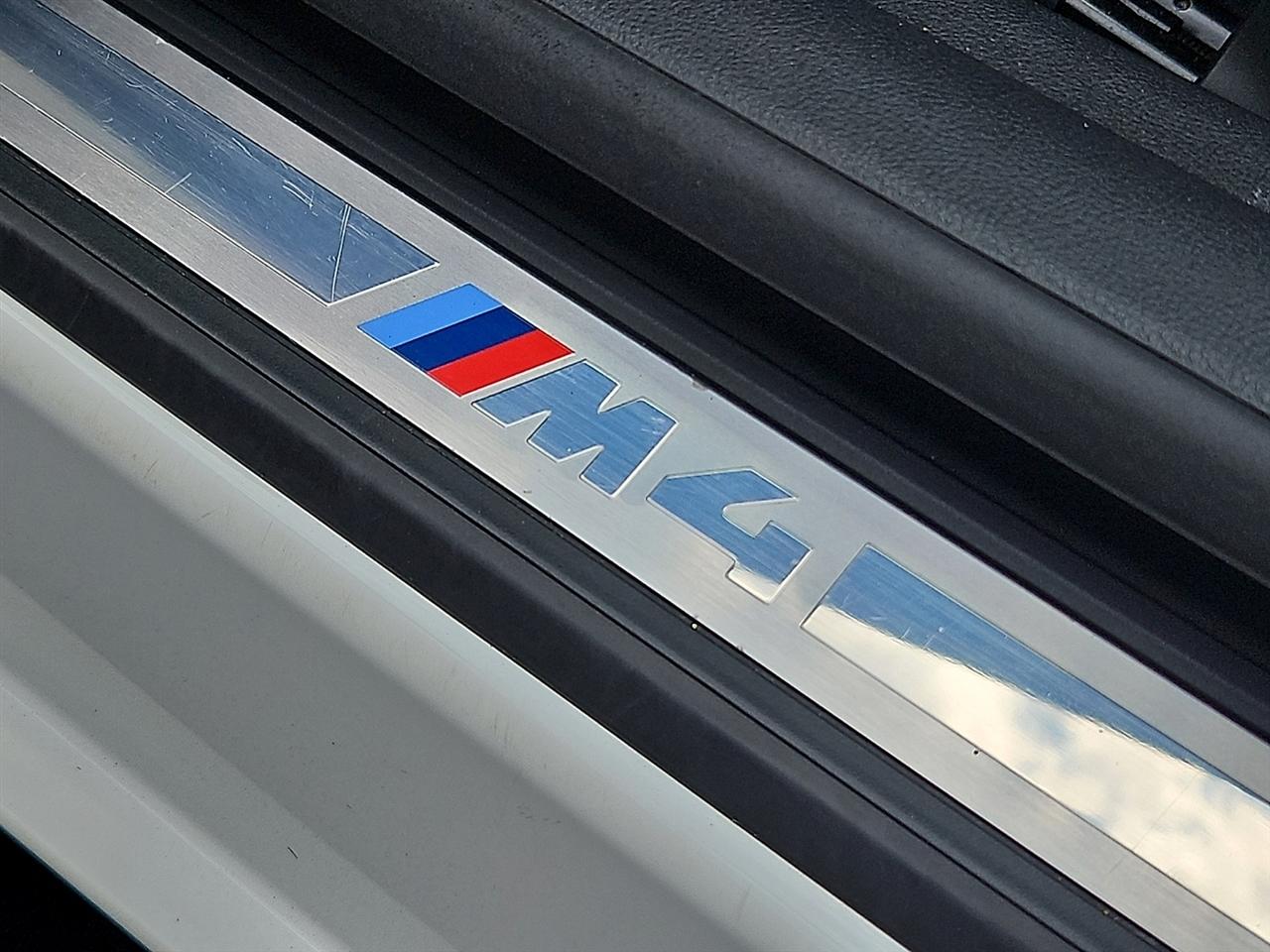 BMW M4 Competition xDrive Convertible 2023