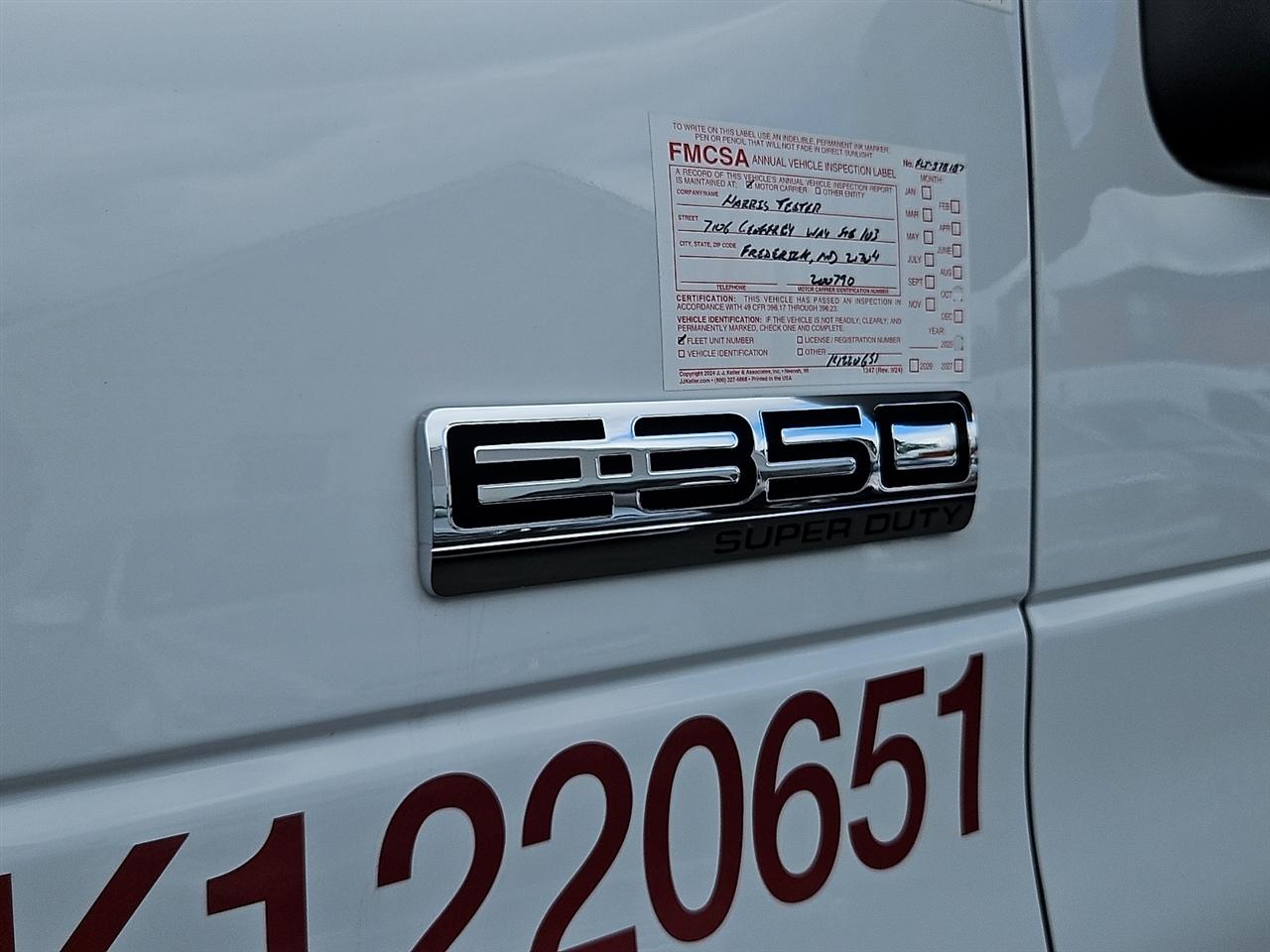 Ford E-Series Cutaway E-350 SRW 138" WB 2023