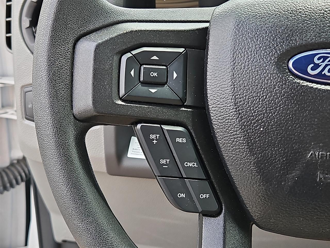 Ford E-Series Cutaway E-350 SRW 138" WB 2024