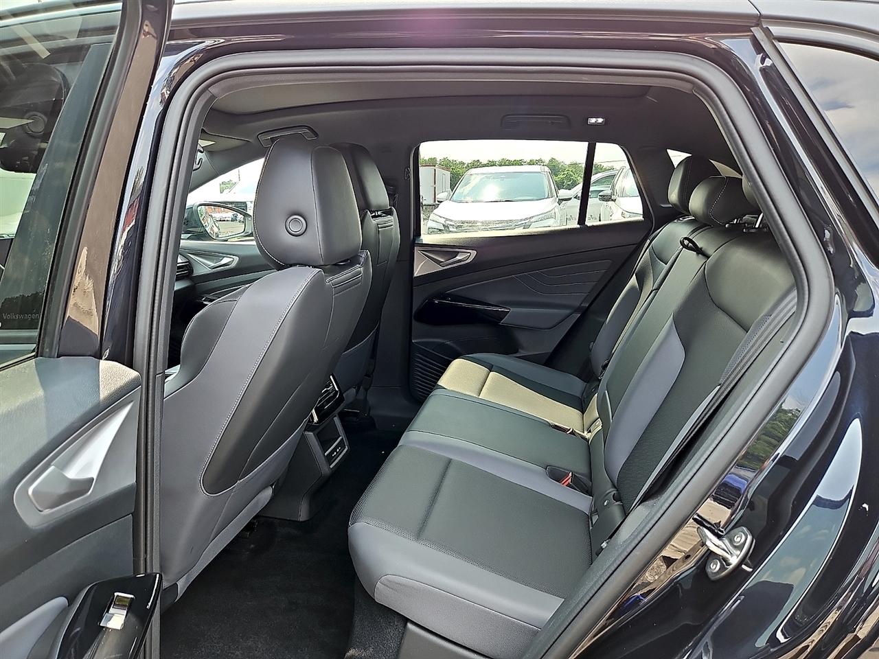 Volkswagen ID.4 S RWD w/SK On Battery 2023