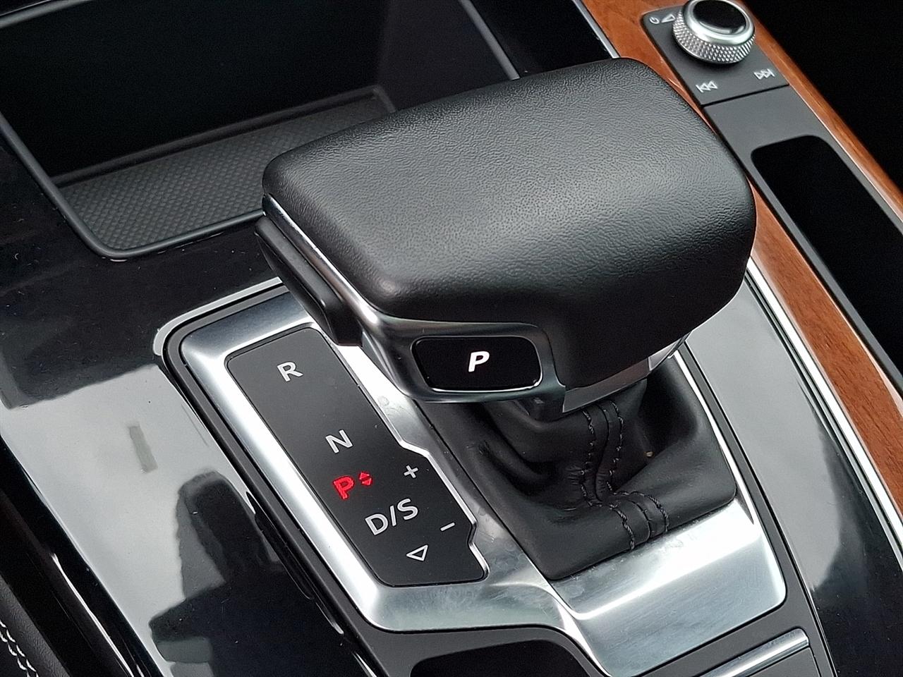 Audi Q5 S line Premium Plus 45 TFSI quattro 2023