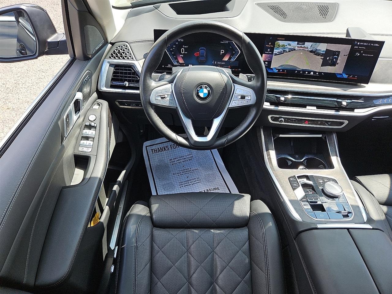 BMW X7 xDrive40i Sports Activity Vehicle 2025