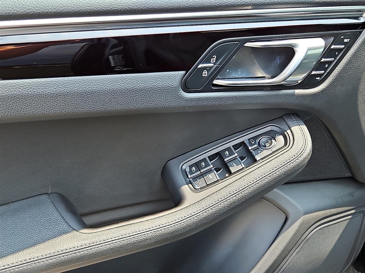 Porsche Macan AWD 2023