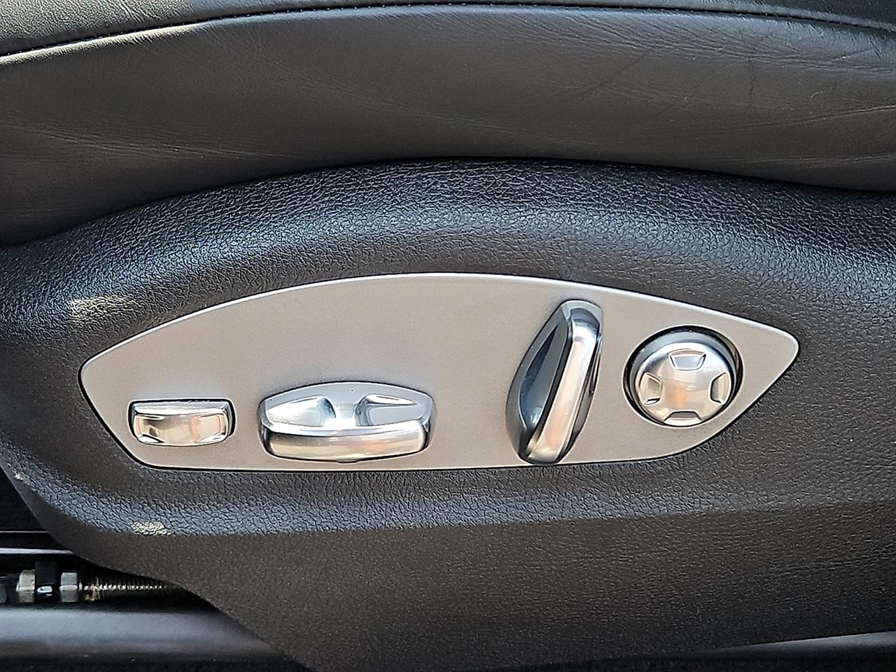 Porsche Macan AWD 2023