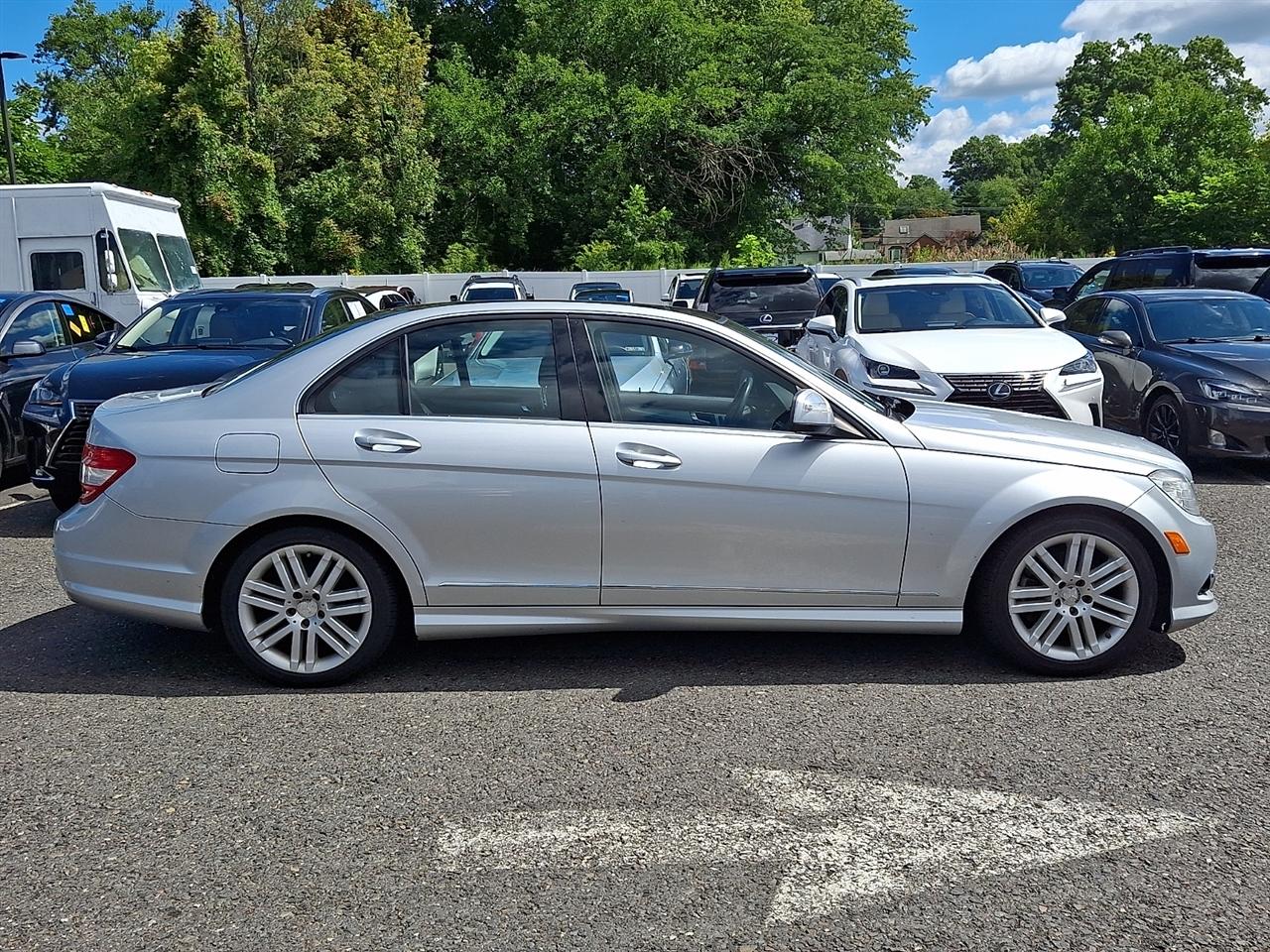 Mercedes-Benz C-Class 4dr Sdn 3.0L Sport 4MATIC 2009