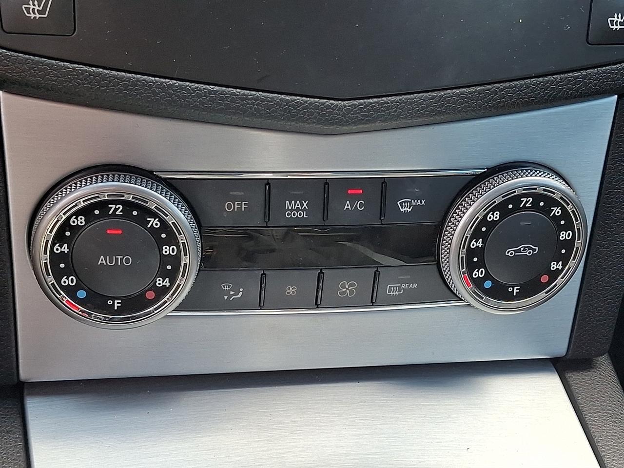Mercedes-Benz C-Class 4dr Sdn 3.0L Sport 4MATIC 2009