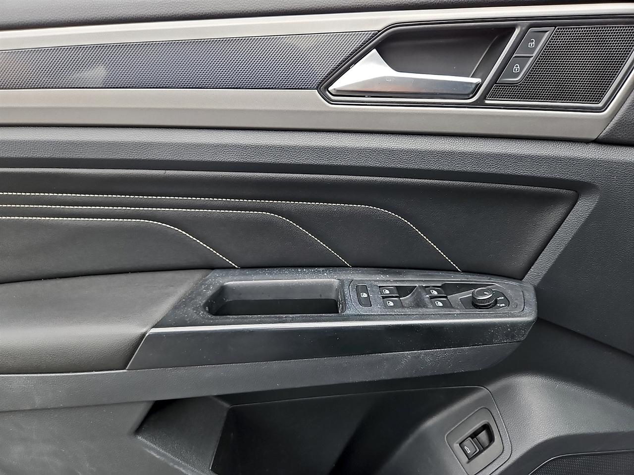 Volkswagen Atlas Cross Sport 2.0T SEL 4MOTION 2020