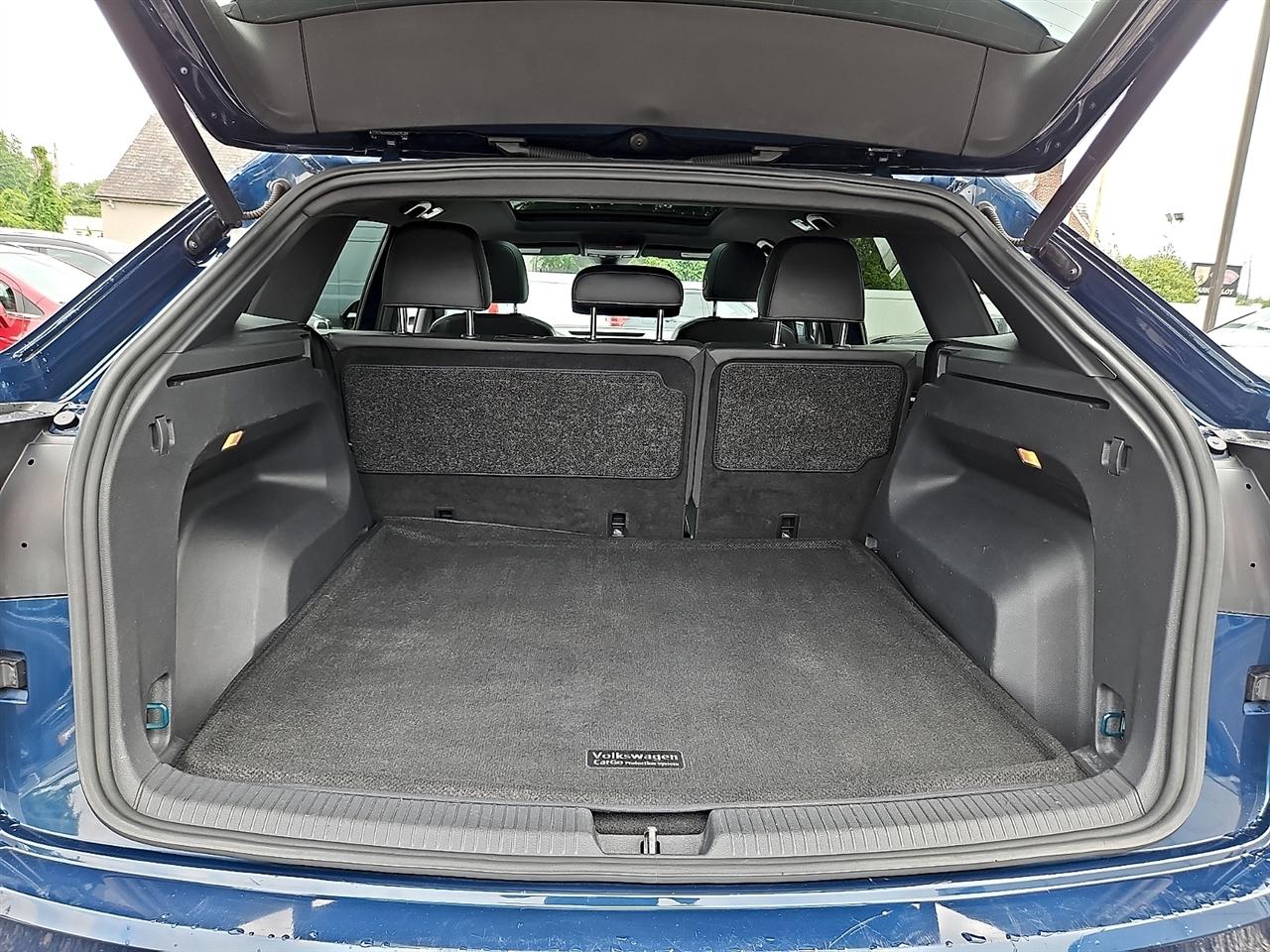 Volkswagen Atlas Cross Sport 2.0T SEL 4MOTION 2020