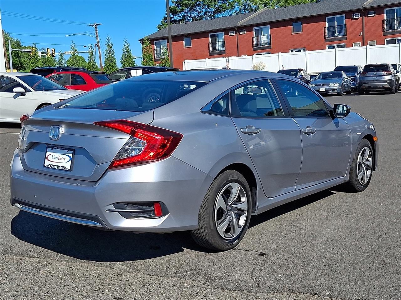 Honda Civic Sedan LX CVT 2021