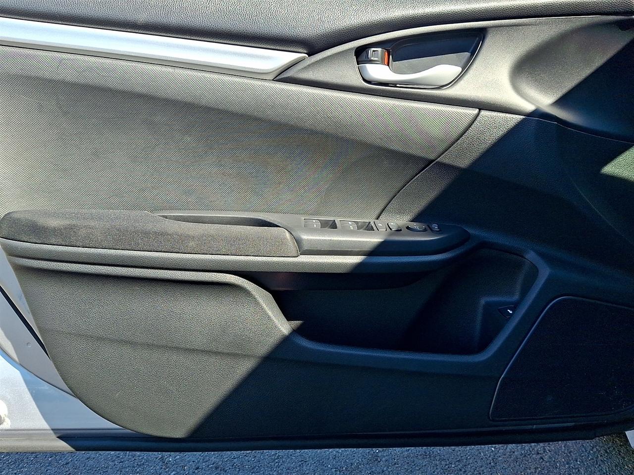 Honda Civic Sedan LX CVT 2021
