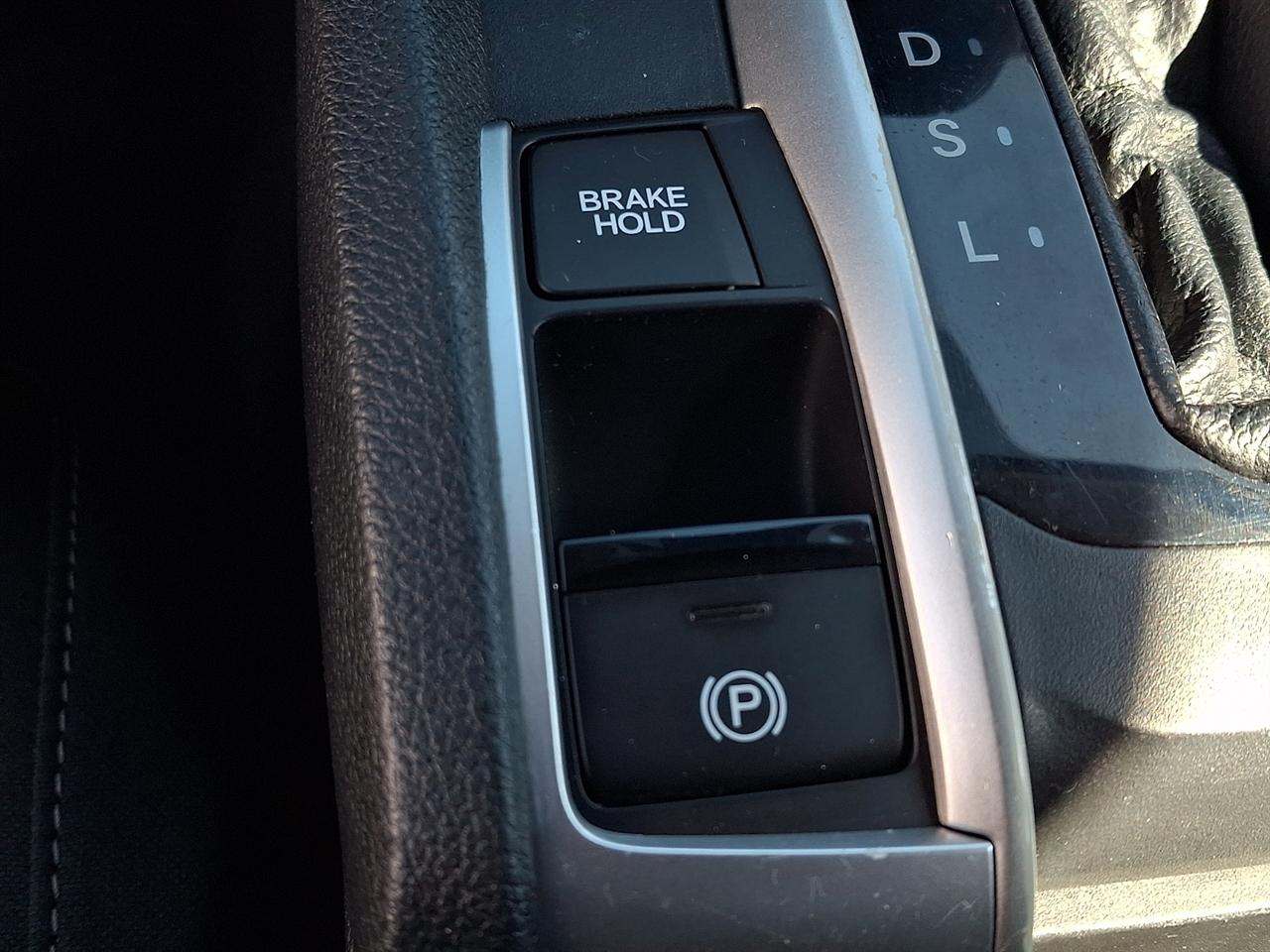 Honda Civic Sedan LX CVT 2021