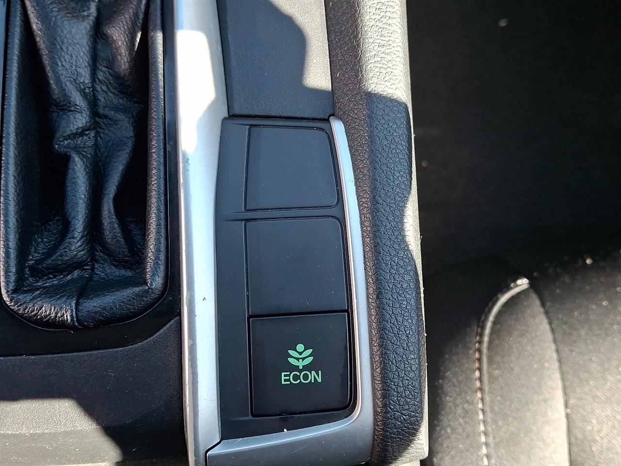Honda Civic Sedan LX CVT 2021