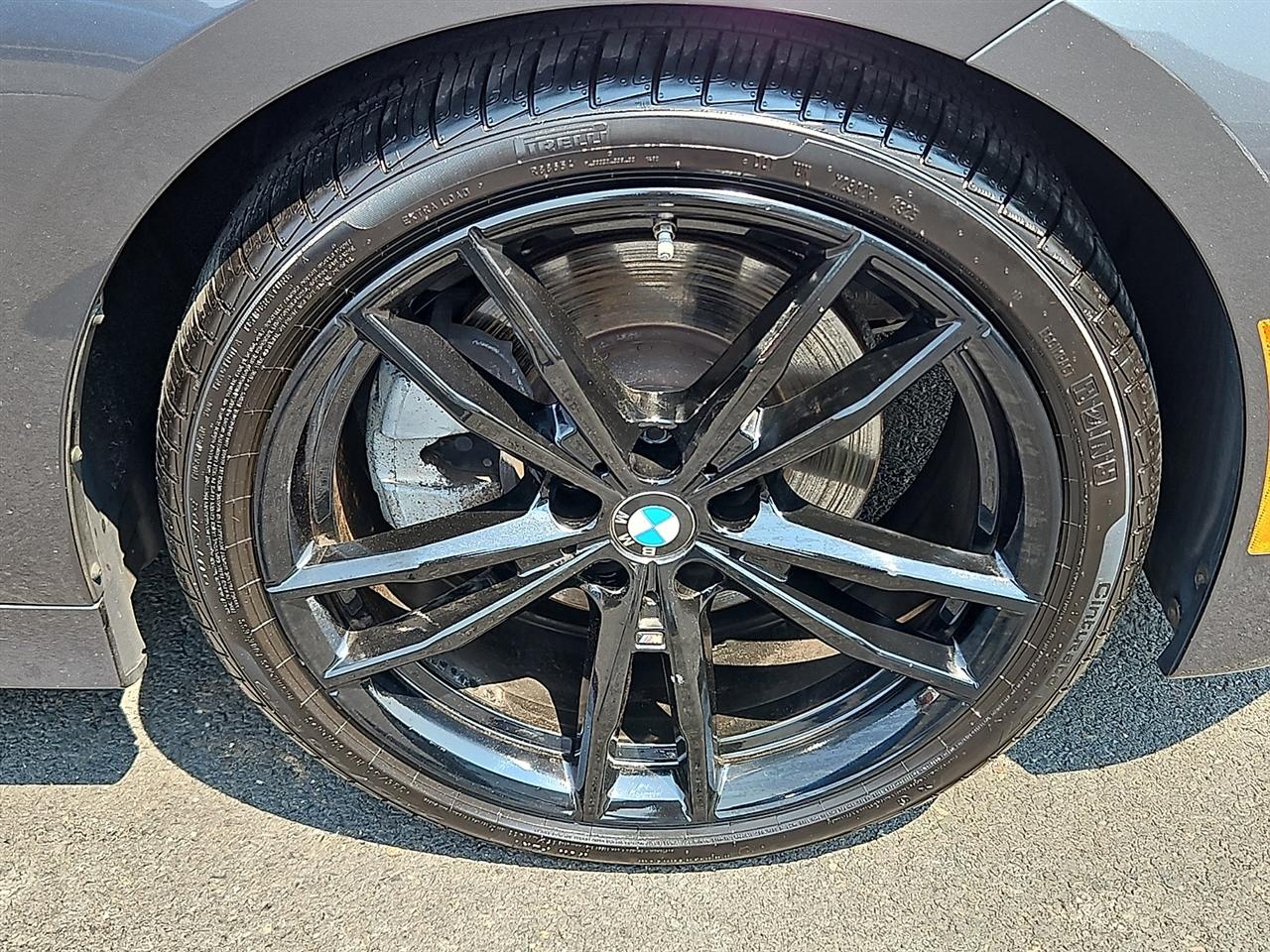 BMW 3 Series 330i xDrive Sedan North America 2022
