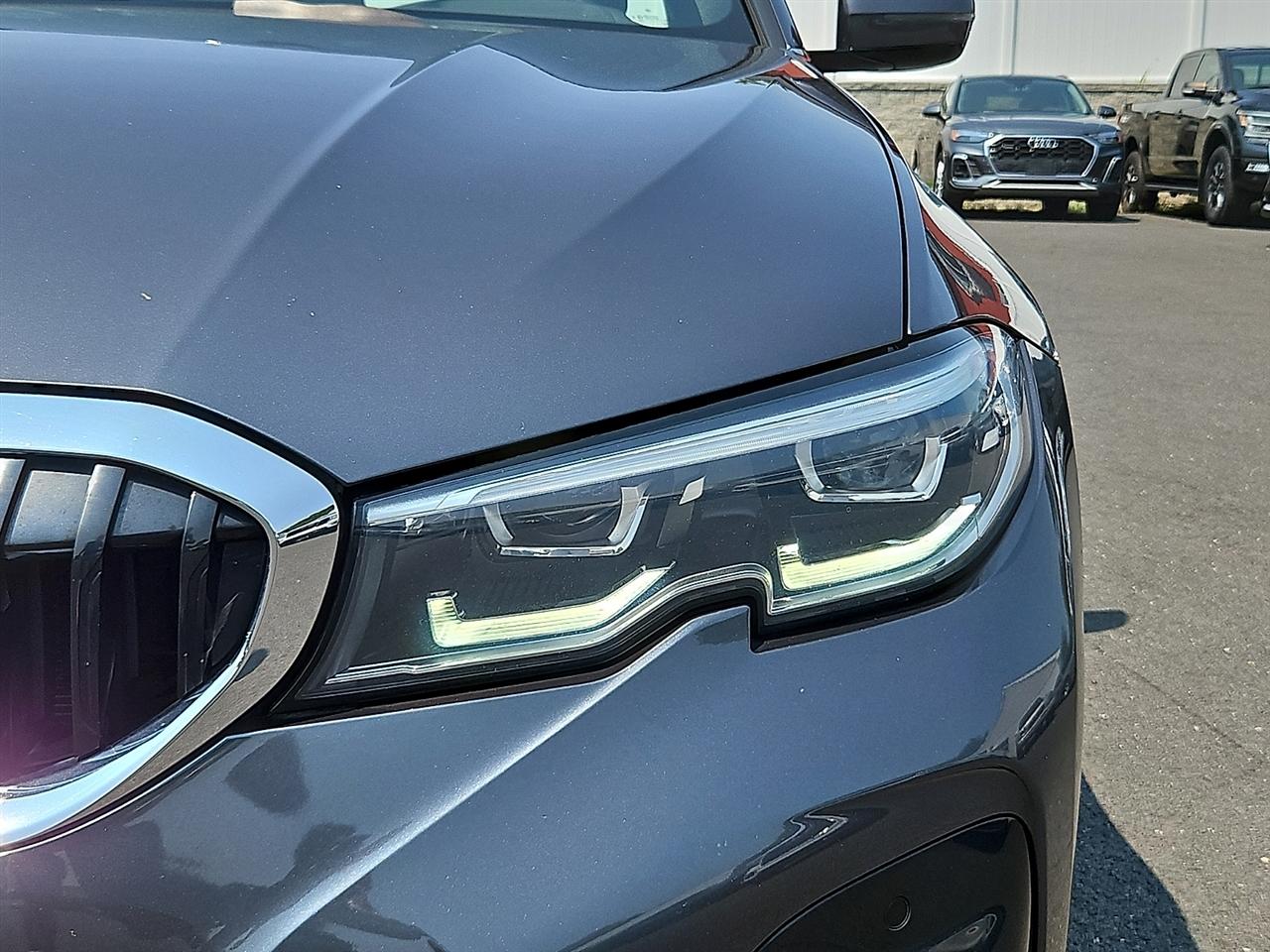 BMW 3 Series 330i xDrive Sedan North America 2022