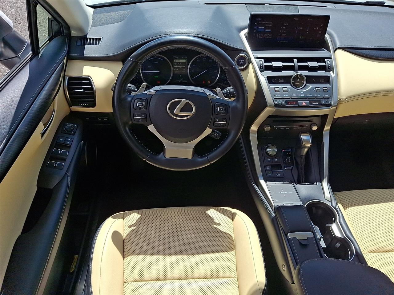 Lexus NX NX 300h AWD 2018