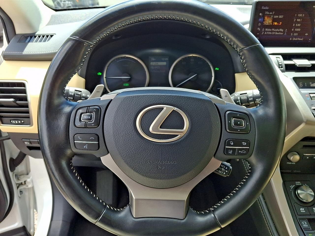 Lexus NX NX 300h AWD 2018