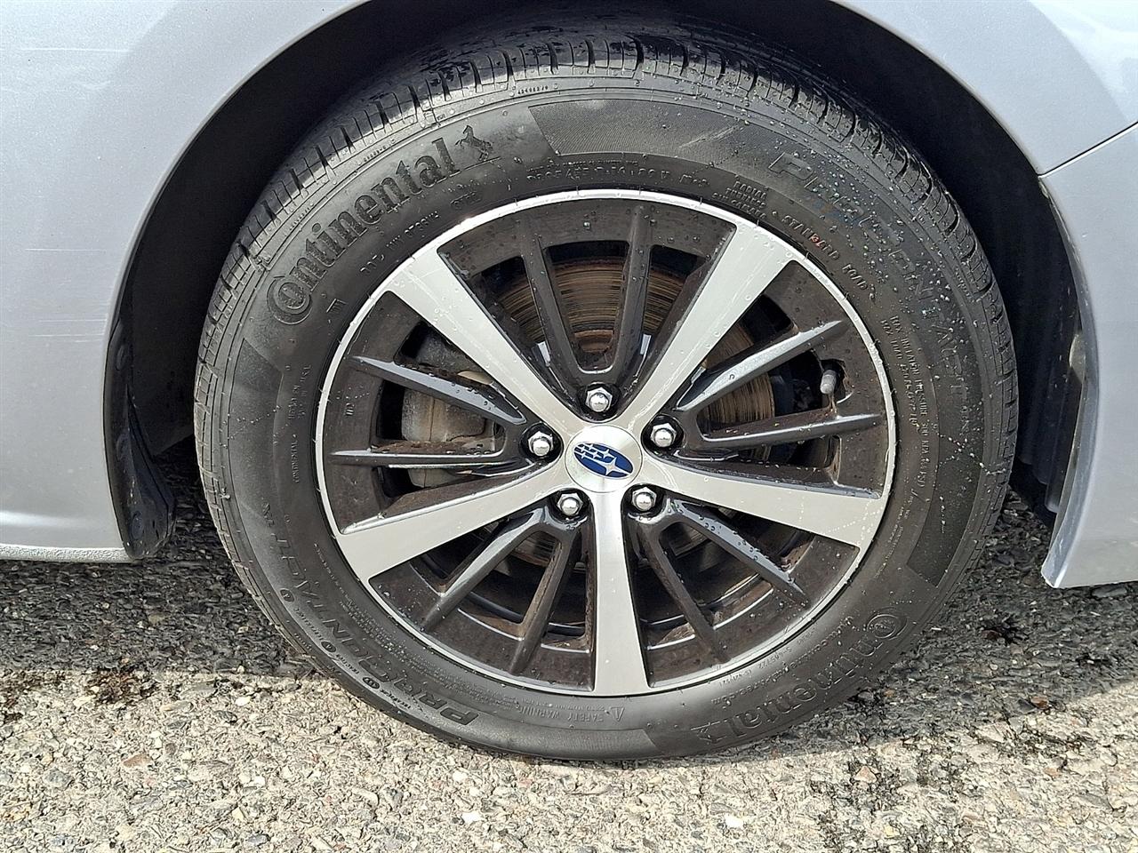 Subaru Impreza Premium 5-door CVT 2023