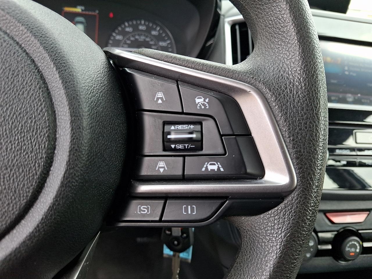 Subaru Impreza Premium 5-door CVT 2023