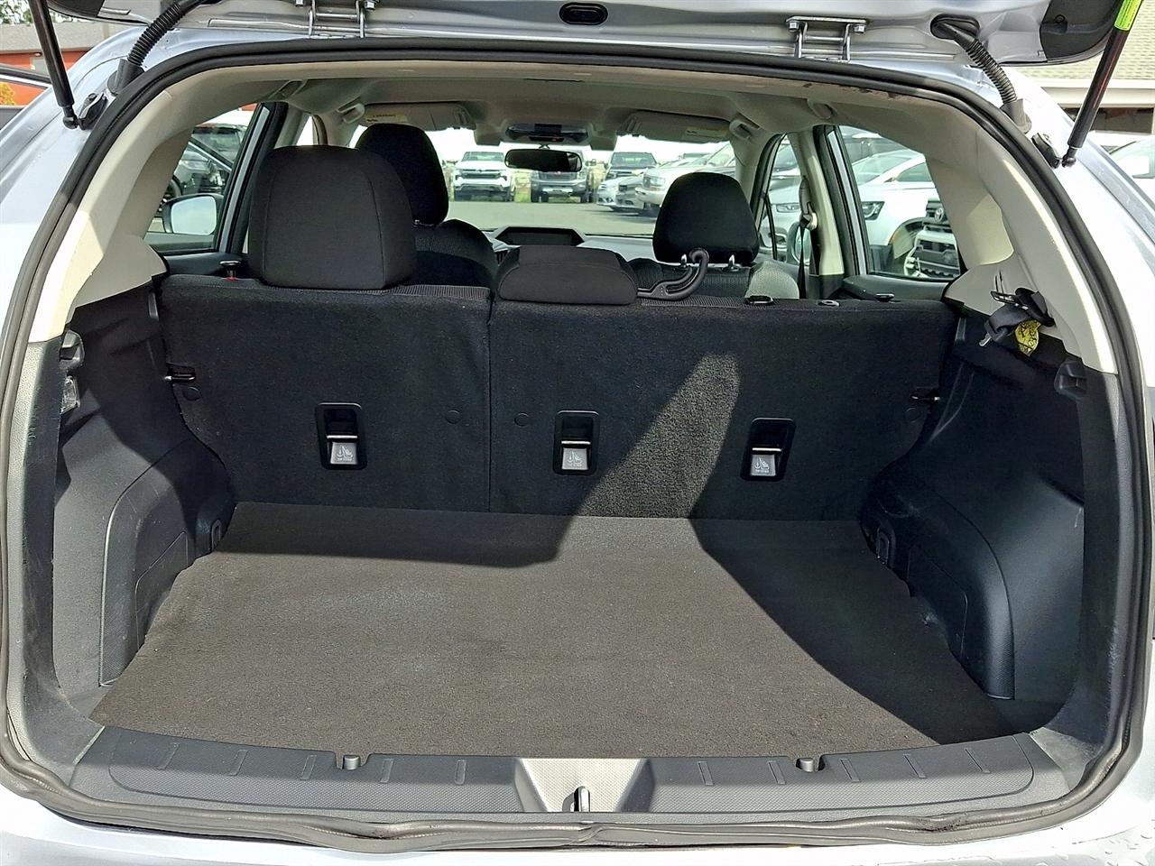 Subaru Impreza Premium 5-door CVT 2023