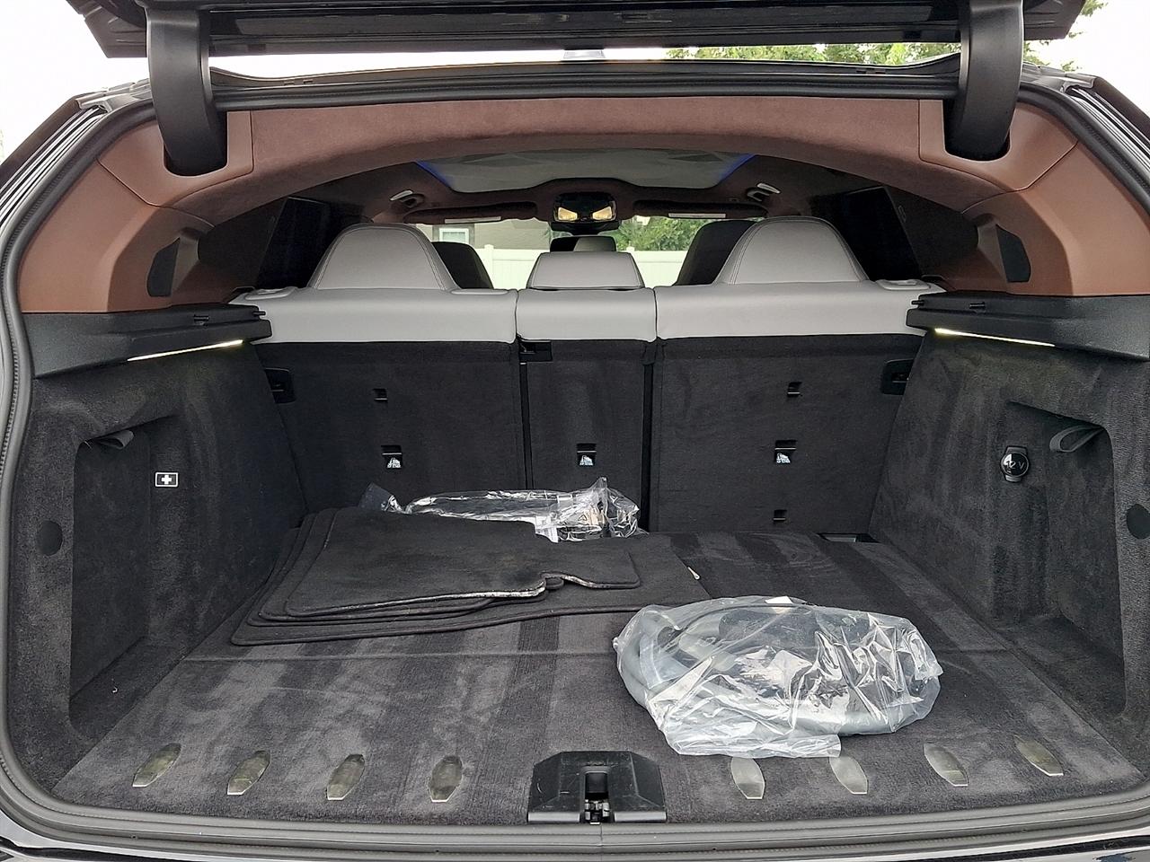BMW XM Sports Activity Vehicle 2024