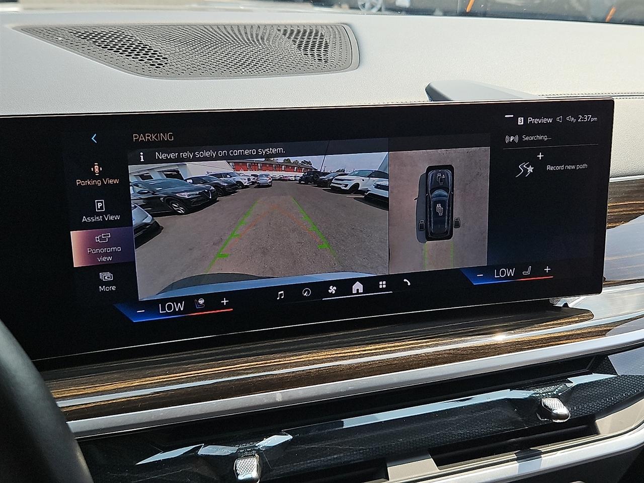 BMW X7 xDrive40i Sports Activity Vehicle 2025