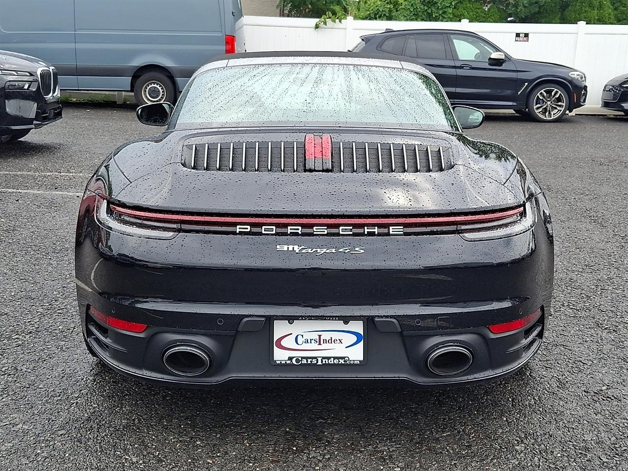 Porsche 911 Targa Edition 50 Years Porsche Design 2024
