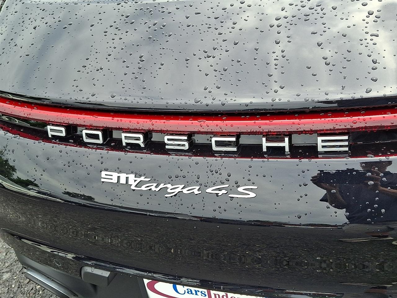 Porsche 911 Targa Edition 50 Years Porsche Design 2024