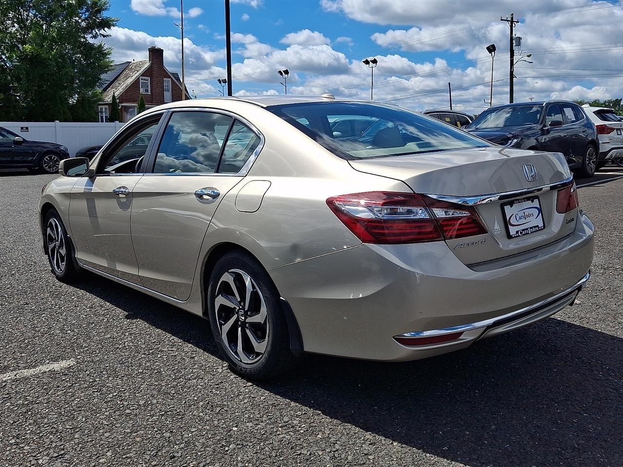 Honda Accord Sedan 4dr I4 CVT EX-L w/Navi & Honda Sensing 2016