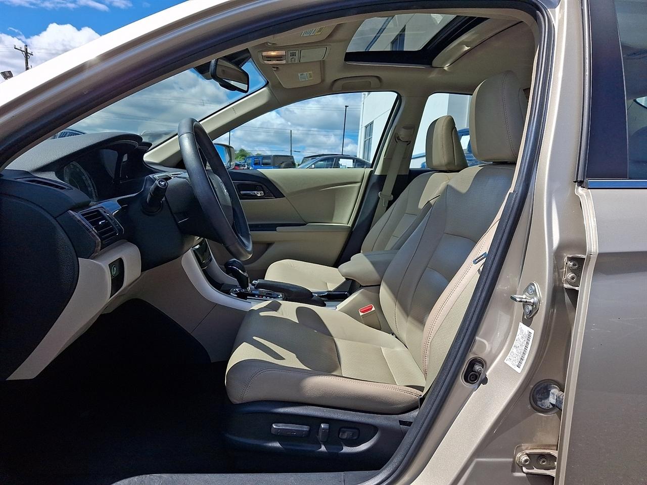 Honda Accord Sedan 4dr I4 CVT EX-L w/Navi & Honda Sensing 2016
