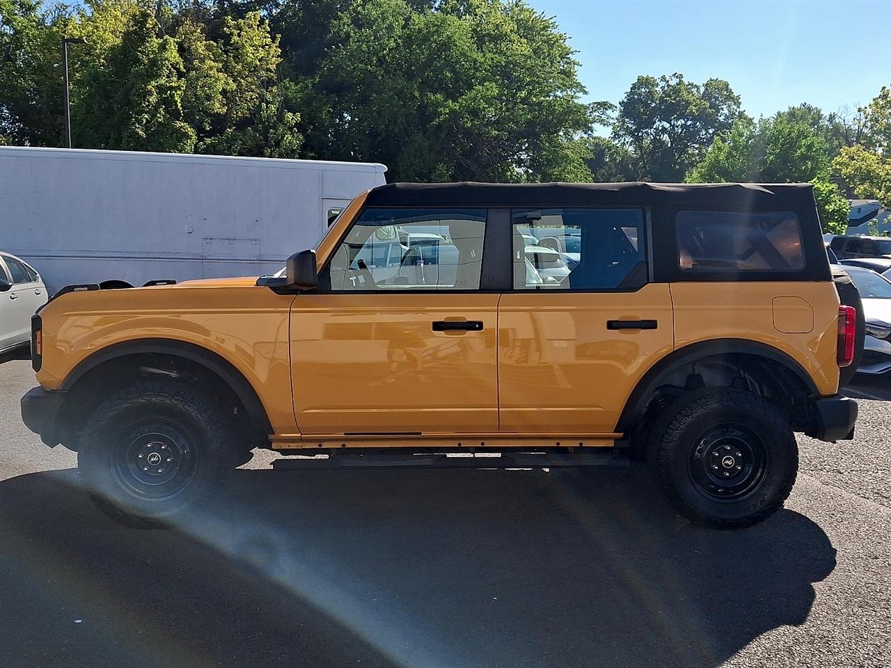 Ford Bronco Black Diamond 4 Door 4x4 2022