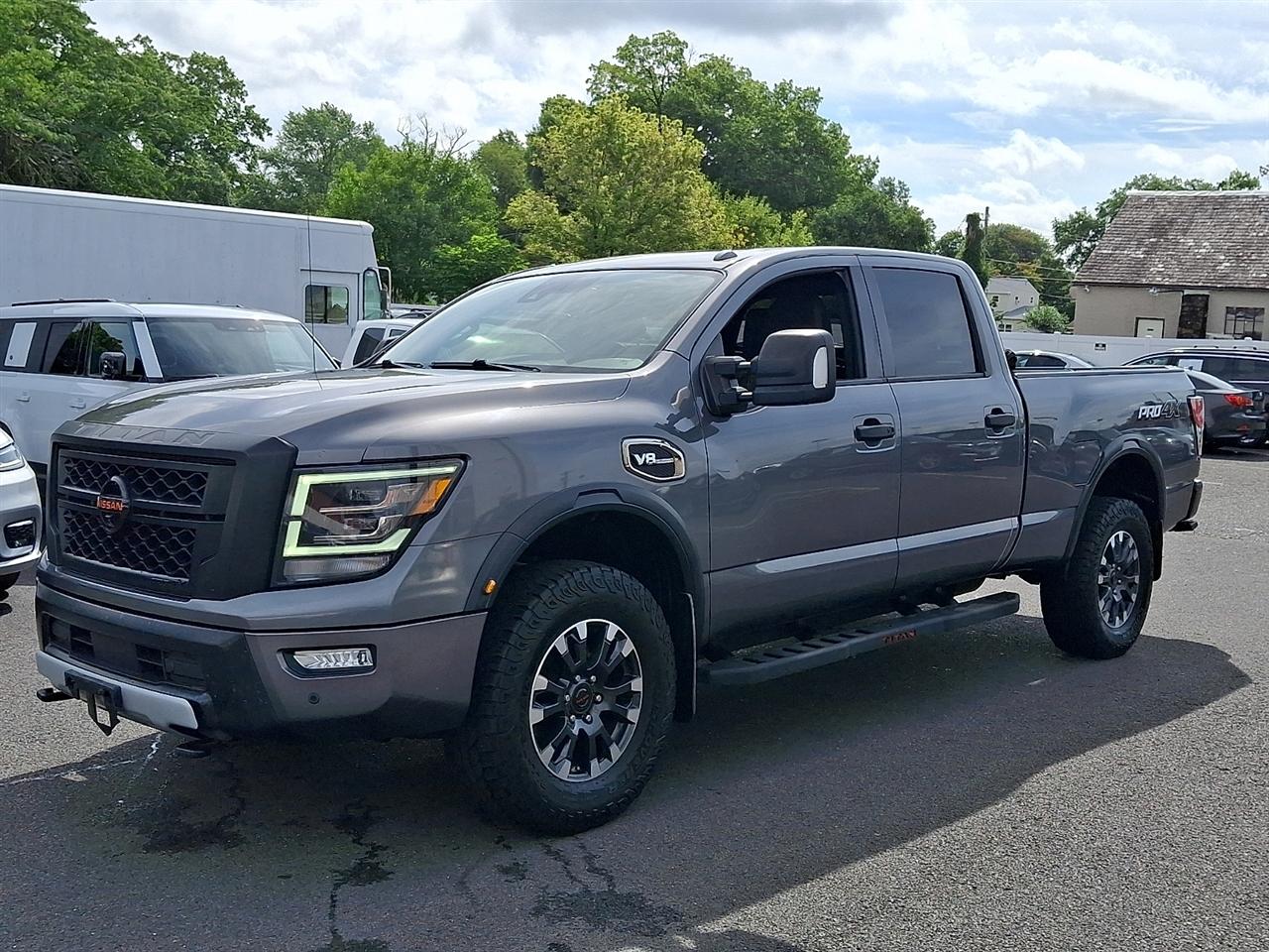 Nissan Titan XD 4x4 Crew Cab PRO-4X 2021