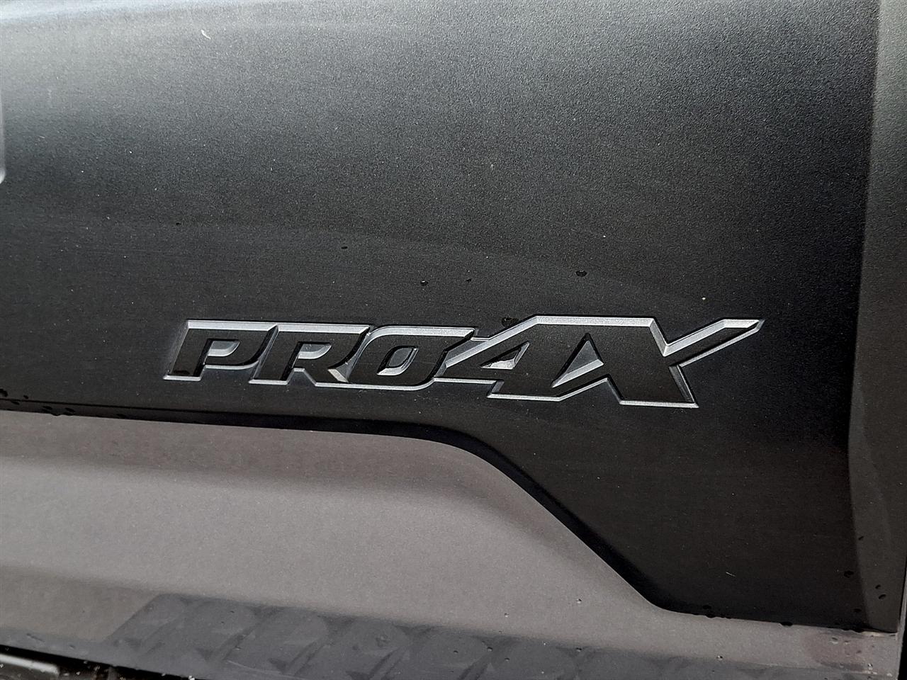 Nissan Titan XD 4x4 Crew Cab PRO-4X 2021