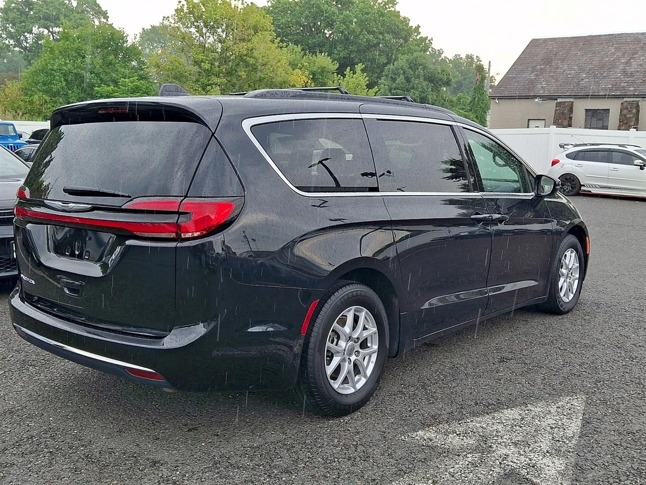Chrysler Pacifica Touring L FWD 2022