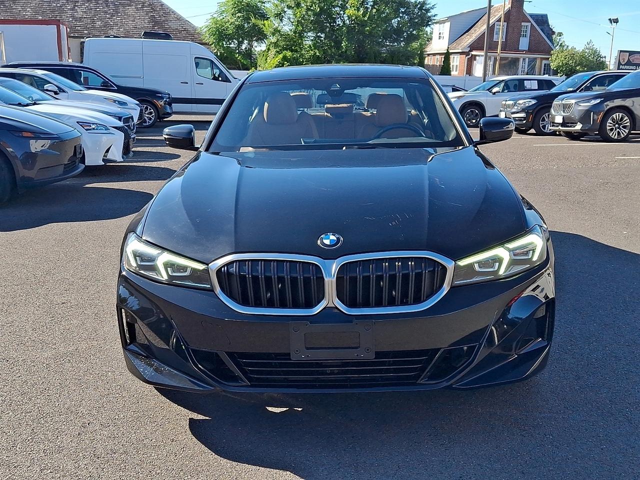 BMW 3 Series 330i xDrive Sedan 2024