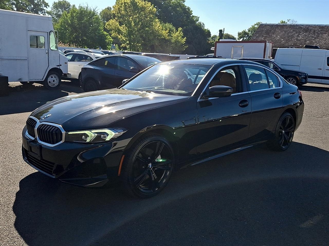 BMW 3 Series 330i xDrive Sedan 2024