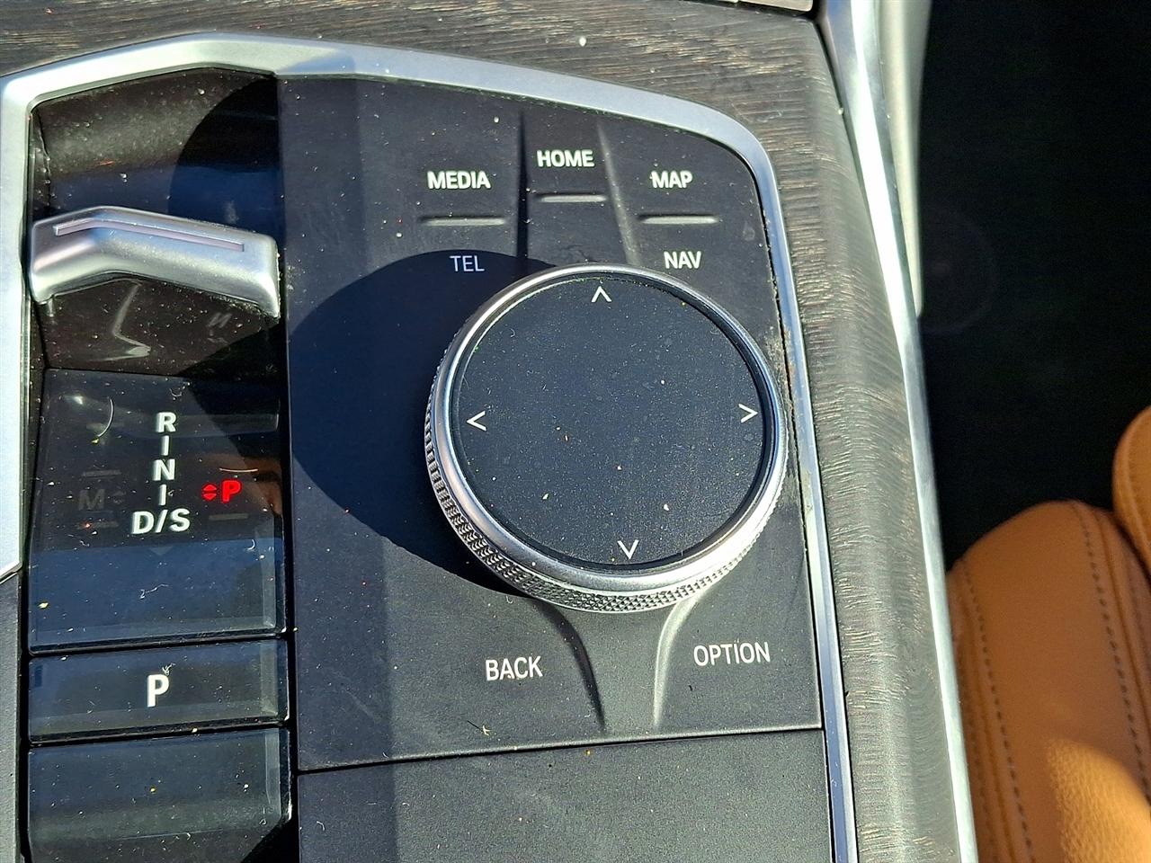 BMW 3 Series 330i xDrive Sedan 2024