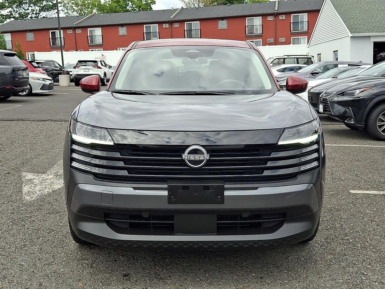 Nissan Kicks SV AWD 2025