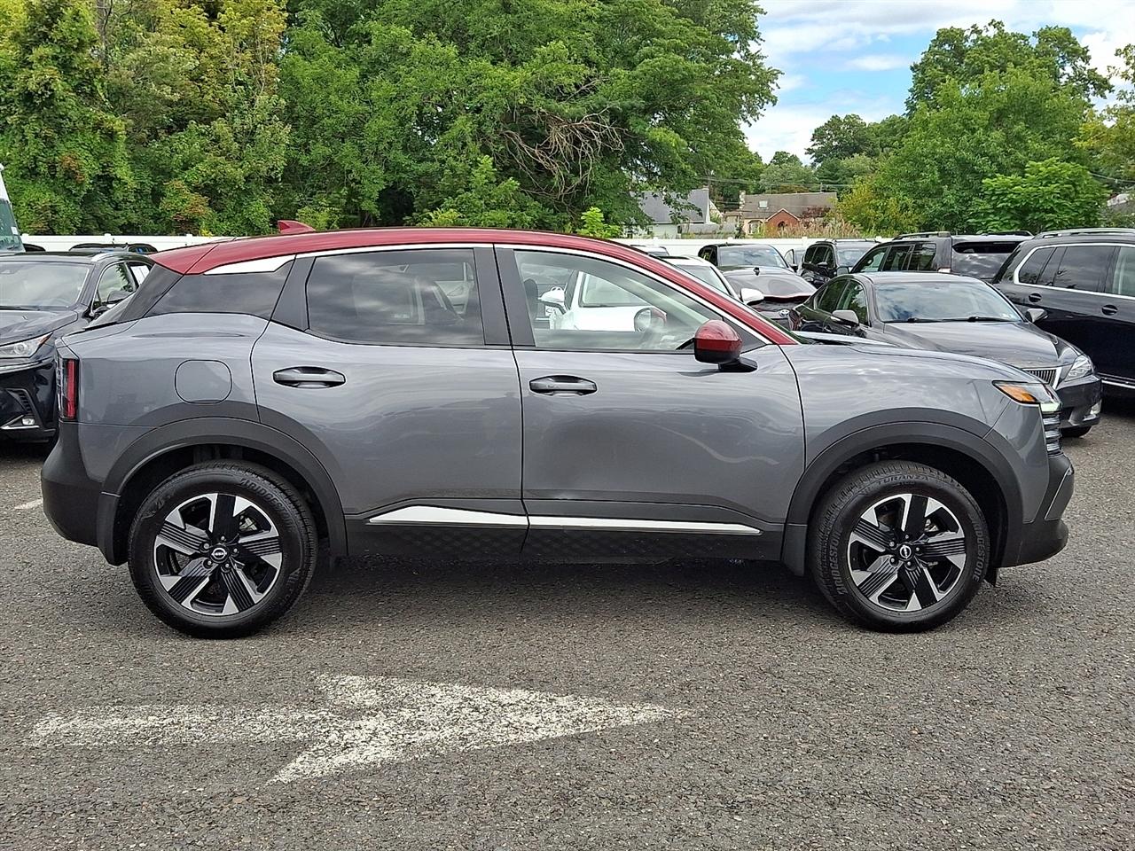Nissan Kicks SV AWD 2025