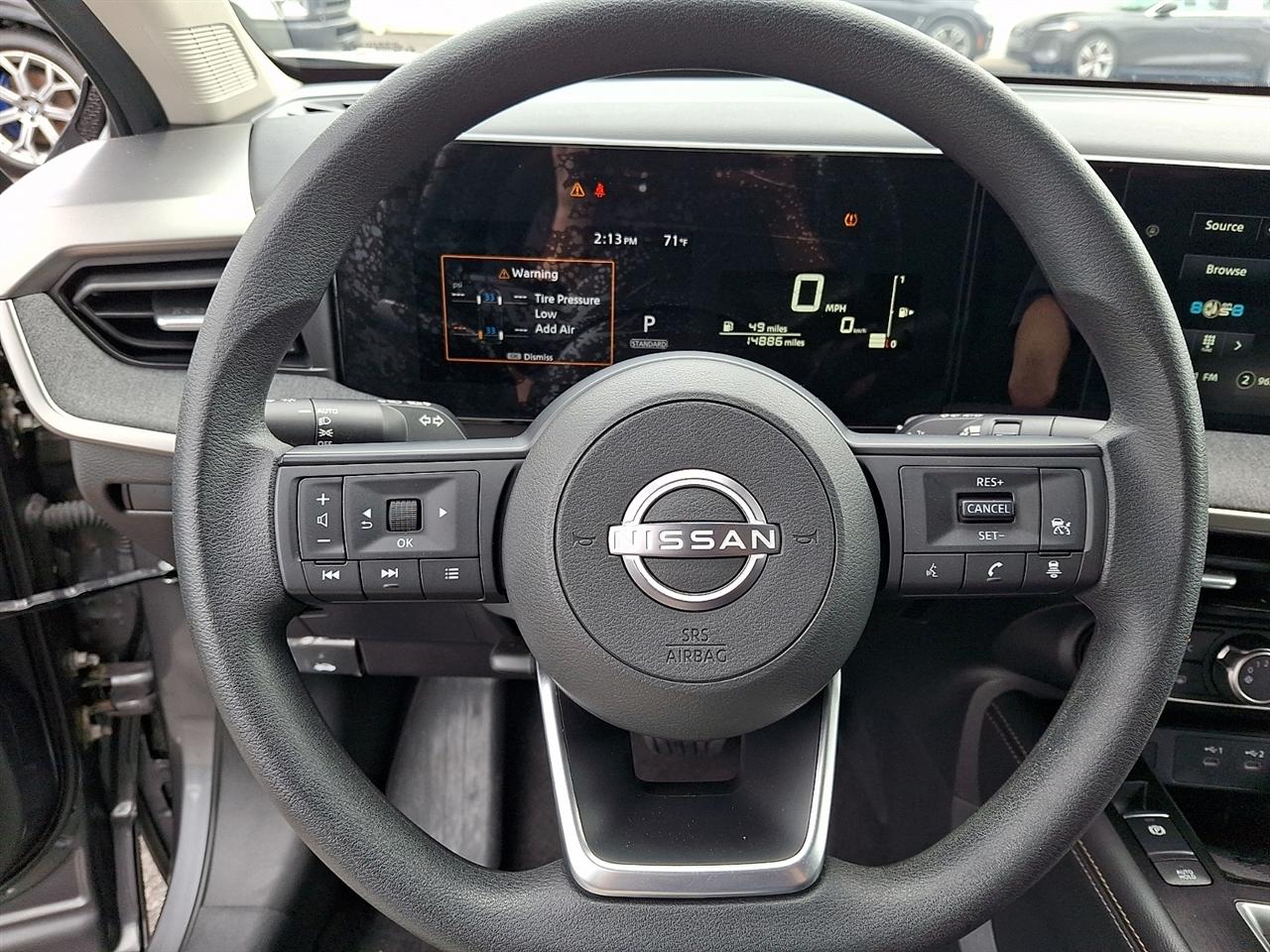 Nissan Kicks SV AWD 2025