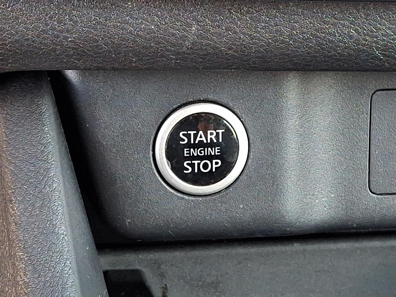 Nissan Rogue AWD SV 2023