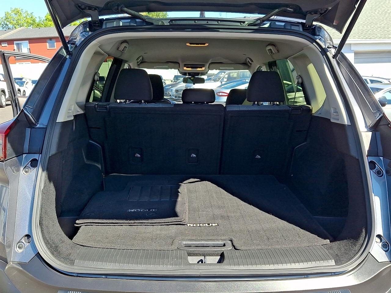 Nissan Rogue AWD SV 2023